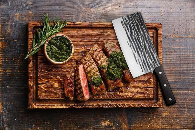 JUWIL Premium vleesmes van koolstofstaal – Handgesmede Servische hakmes voor in de keuken, bij de barbecue en buiten