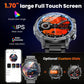 Smartwatch voor heren in militaire stijl met een 1100 mAh-batterij, 1,7 inch AMOLED-scherm, LED-zaklamp, IP68 waterdicht, fitnesshorloge met telefoonfunctie, meer dan 110 sportmodi, hartslag- en slaapmonitoring, compatibel met iOS en Android