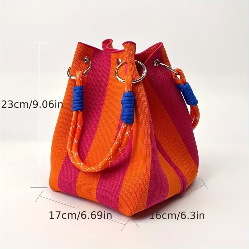 👜✨ LIMITED-TIME 50% KORTING! Stop met het slepen van saaie tassen! Deze handgemaakte boho bucket bag met 8+ kleuren is licht, uniek, en maakt élke zomeroutfit af.