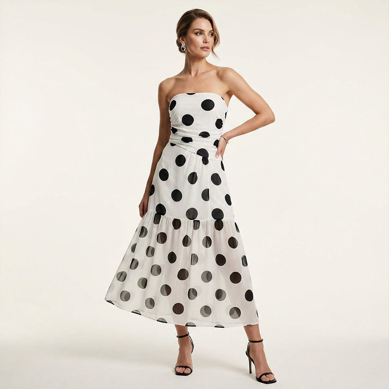 Elegante Strapless Jurk Met Stippen & Gelaagde Rok – Speels & Vrouwelijk