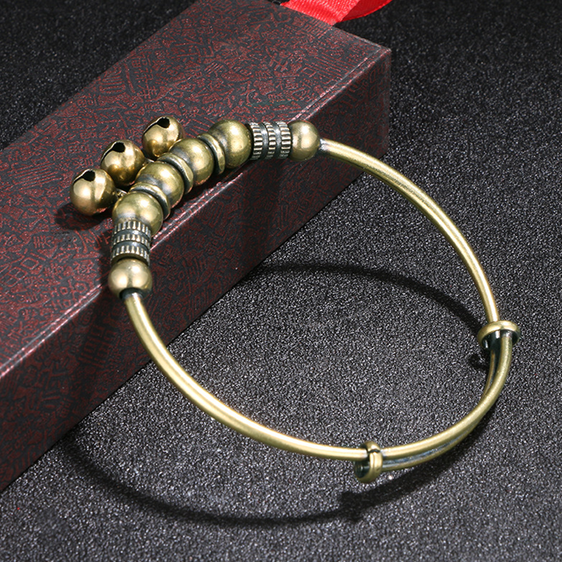 ✨ TIJDELIJKE AANBIEDING: 50 % KORTING! ✨ Verstelbare armband met belletjes – vintage messing, kralen, rinkelend geluid, licht van gewicht 💫