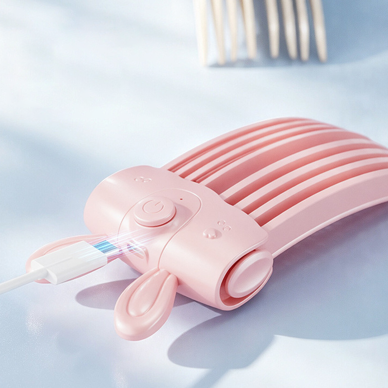 Oplaadbare haarvolumeclip – Meer volume vanaf de aanzet! 💇‍♀️ Verwarmt de haarwortels, schakelt automatisch uit, draadloos en oplaadbaar via USB 🔋 Tijdelijke aanbieding ⏳